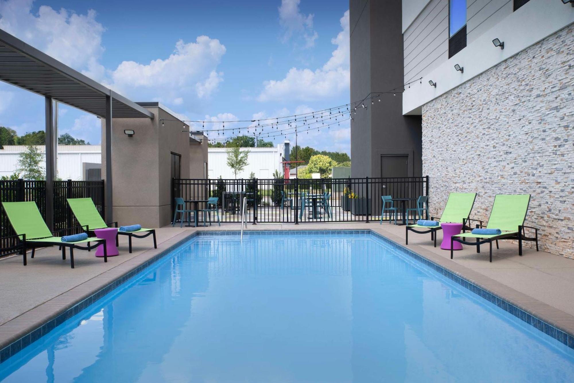 Home2 Suites By Hilton Athens I 65 Bagian luar foto